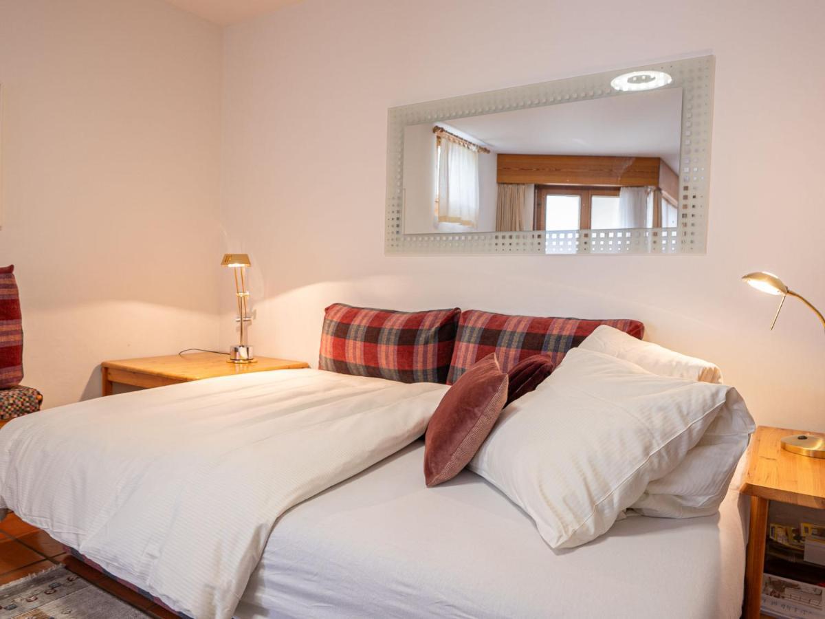 Apartment Chesa Maurus A1 By Interhome St. Moritz Exteriör bild